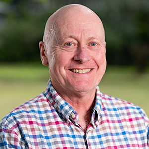 Dr Simon Musgrave